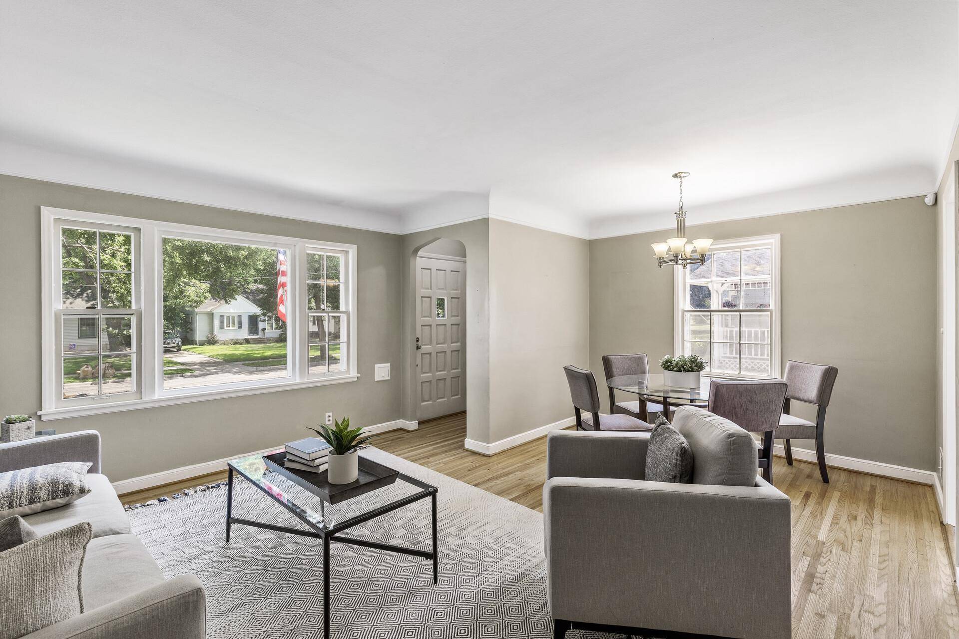 Saint Louis Park, MN 55416,3936 Zarthan AVE S