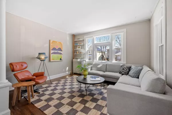 Saint Paul, MN 55102,709 Stewart AVE