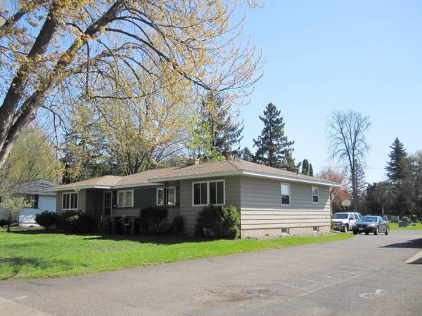 516 N 8th ST, River Falls, WI 54022