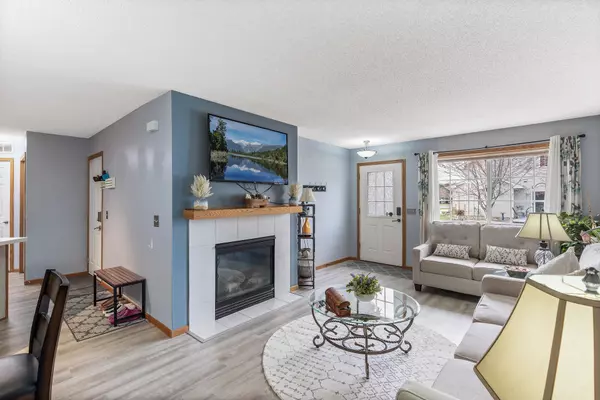 Cottage Grove, MN 55016,8858 92nd ST S