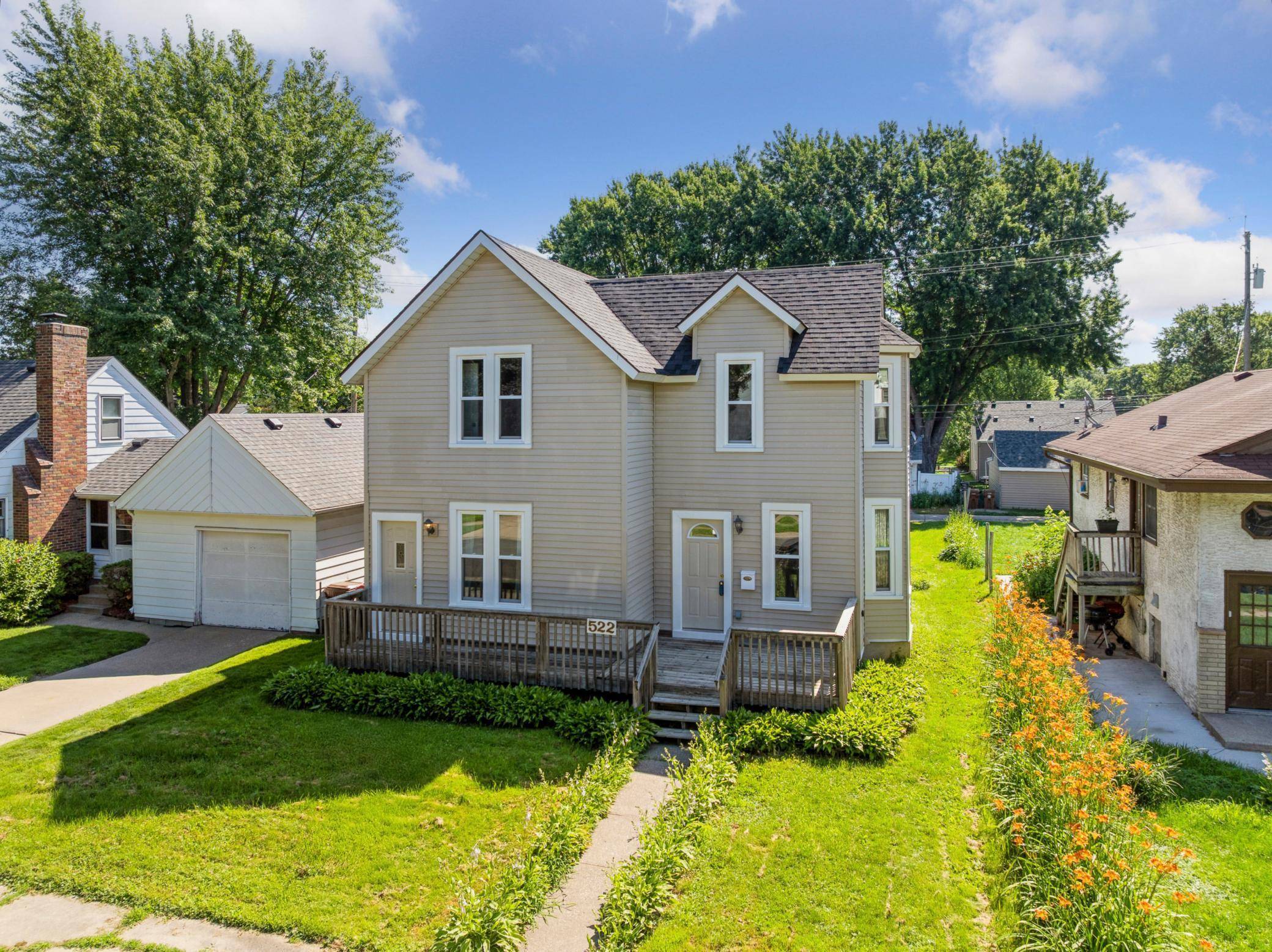 522 16th AVE N, South Saint Paul, MN 55075