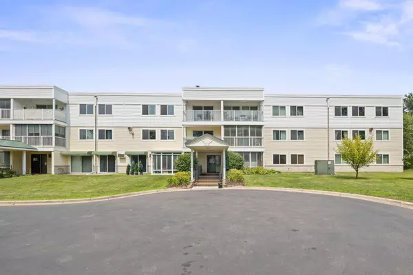 Little Canada, MN 55117,130 Demont AVE E #244