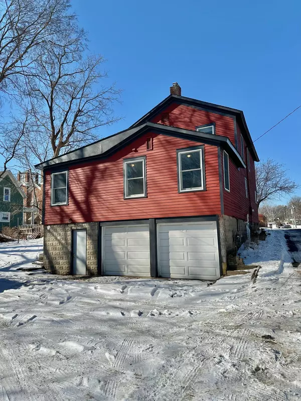 Hastings, MN 55033,513 Vermillion ST