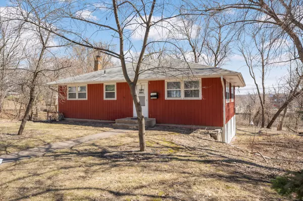 Saint Paul, MN 55116,576 Lexington Pkwy S
