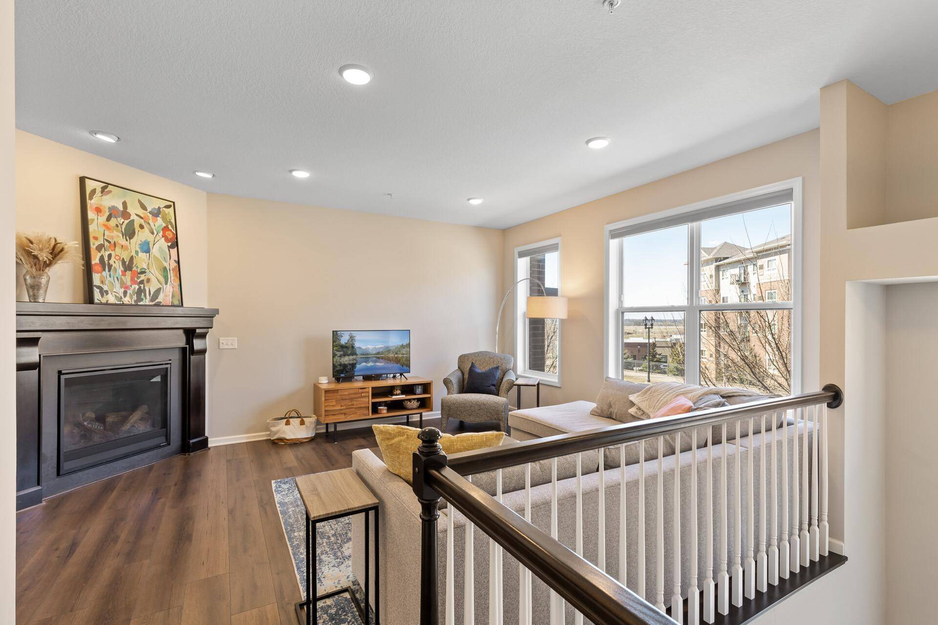 Eagan, MN 55122,4025 River Valley WAY