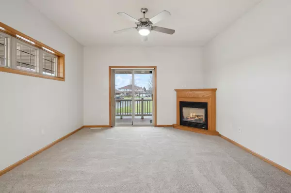 Brooklyn Park, MN 55445,8614 Tessman CIR N