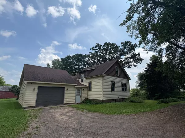 Harris, MN 55032,100 Stark RD