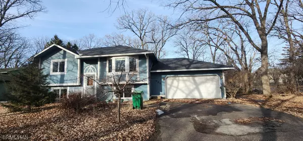 735 Katrina LN, Big Lake, MN 55309