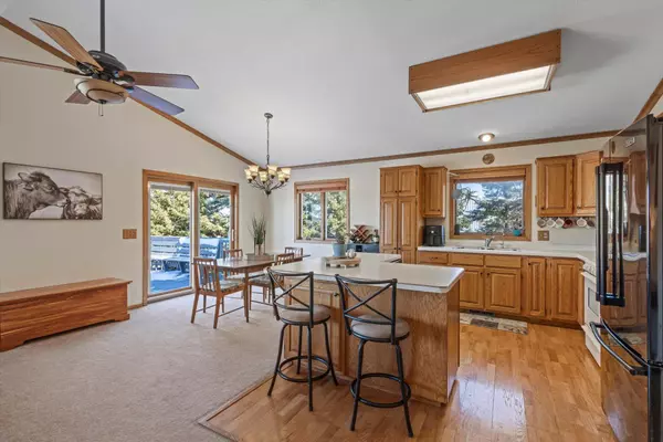 1208 County RD E New Richmond, WI 54017