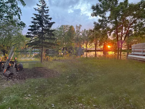 Battle Lake, MN 56515,27371 Blarney TRL
