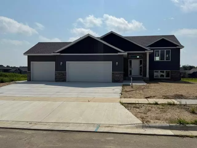 Austin, MN 55912,1312 18th ST NE