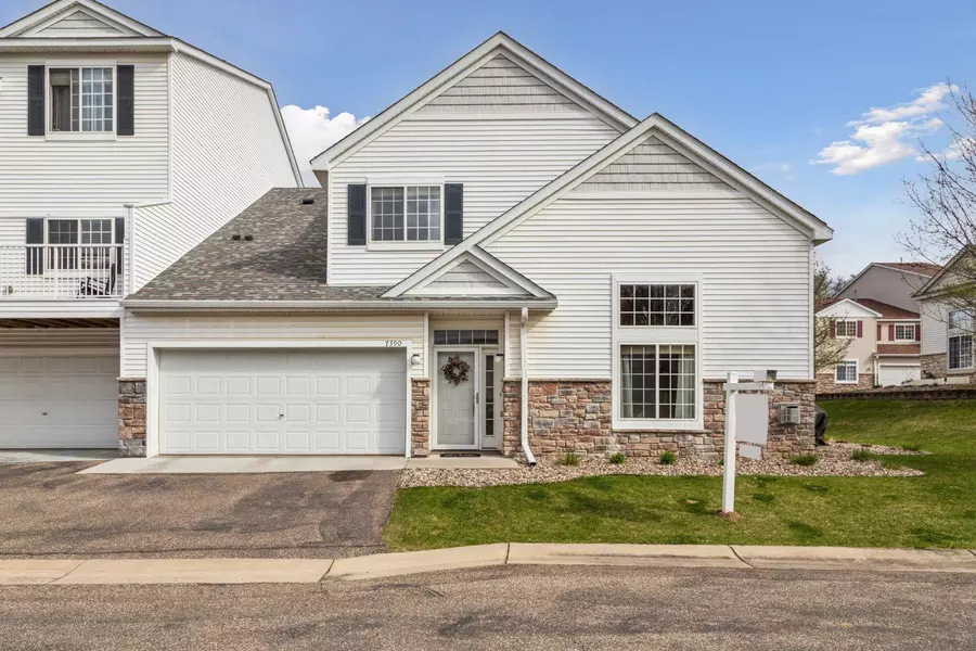 7390 Timber Crest DR S, Cottage Grove, MN 55016