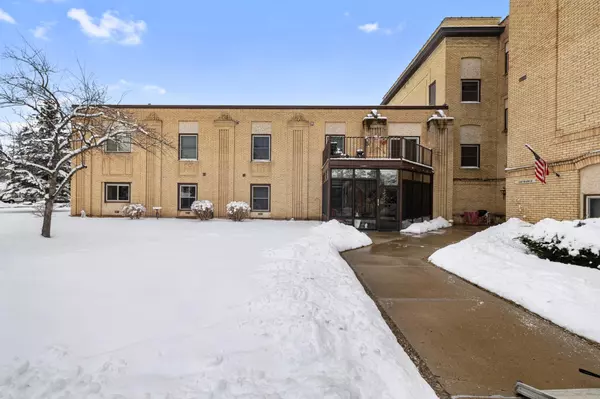 Pequot Lakes, MN 56472,31018 Rasmussen RD #106