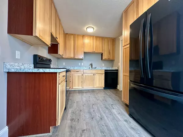 Stewartville, MN 55976,512 Main ST S