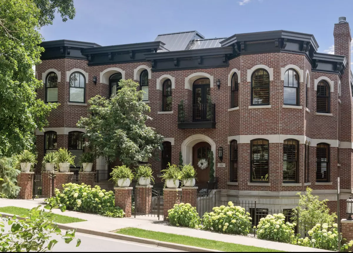 Wayzata, MN 55391,540 Rice ST E