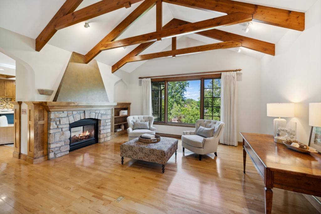Woodbury, MN 55125,3565 Crestmoor DR