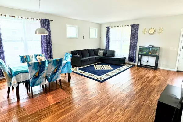 Saint Paul, MN 55130,716 Desoto ST