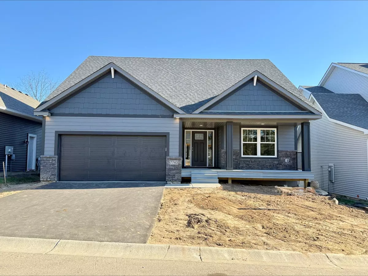 Inver Grove Heights, MN 55077,7740 Adler TRL