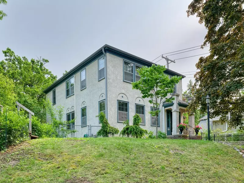2292 Valentine AVE, Saint Paul, MN 55108
