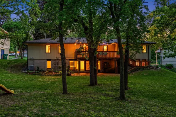 Bloomington, MN 55431,8545 Zenith RD