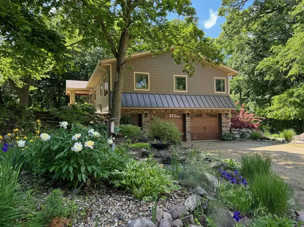 Albert Lea, MN 56007,72203 Wineglass RD
