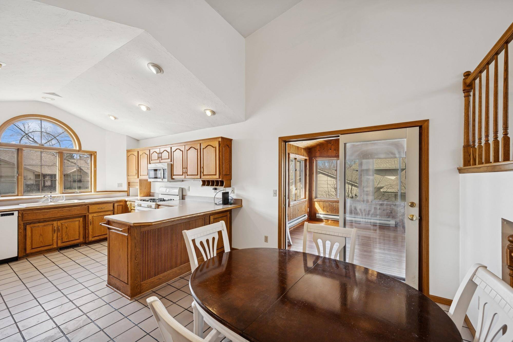 Burnsville, MN 55337,13949 Sunset Lake DR