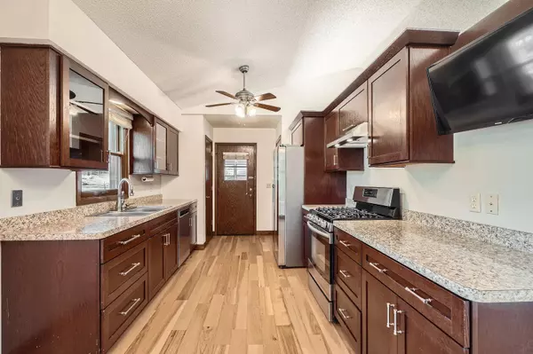 New Brighton, MN 55112,1484 18th AVE NW