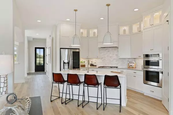 Woodbury, MN 55129,4036 Arbor DR