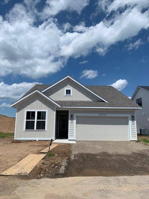 Lake Elmo, MN 55042,10970 37th ST N
