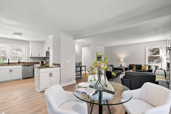 Chanhassen, MN 55317,1320 Stratton CT