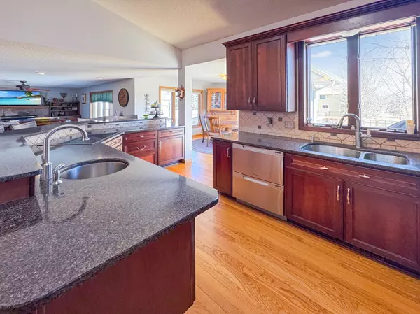 Plymouth, MN 55441,4240 Evergreen LN N