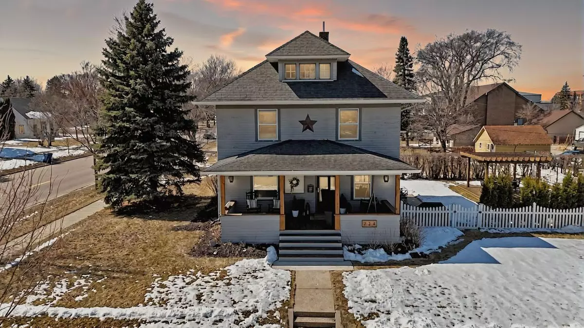 Fergus Falls, MN 56537,724 S Calvin ST