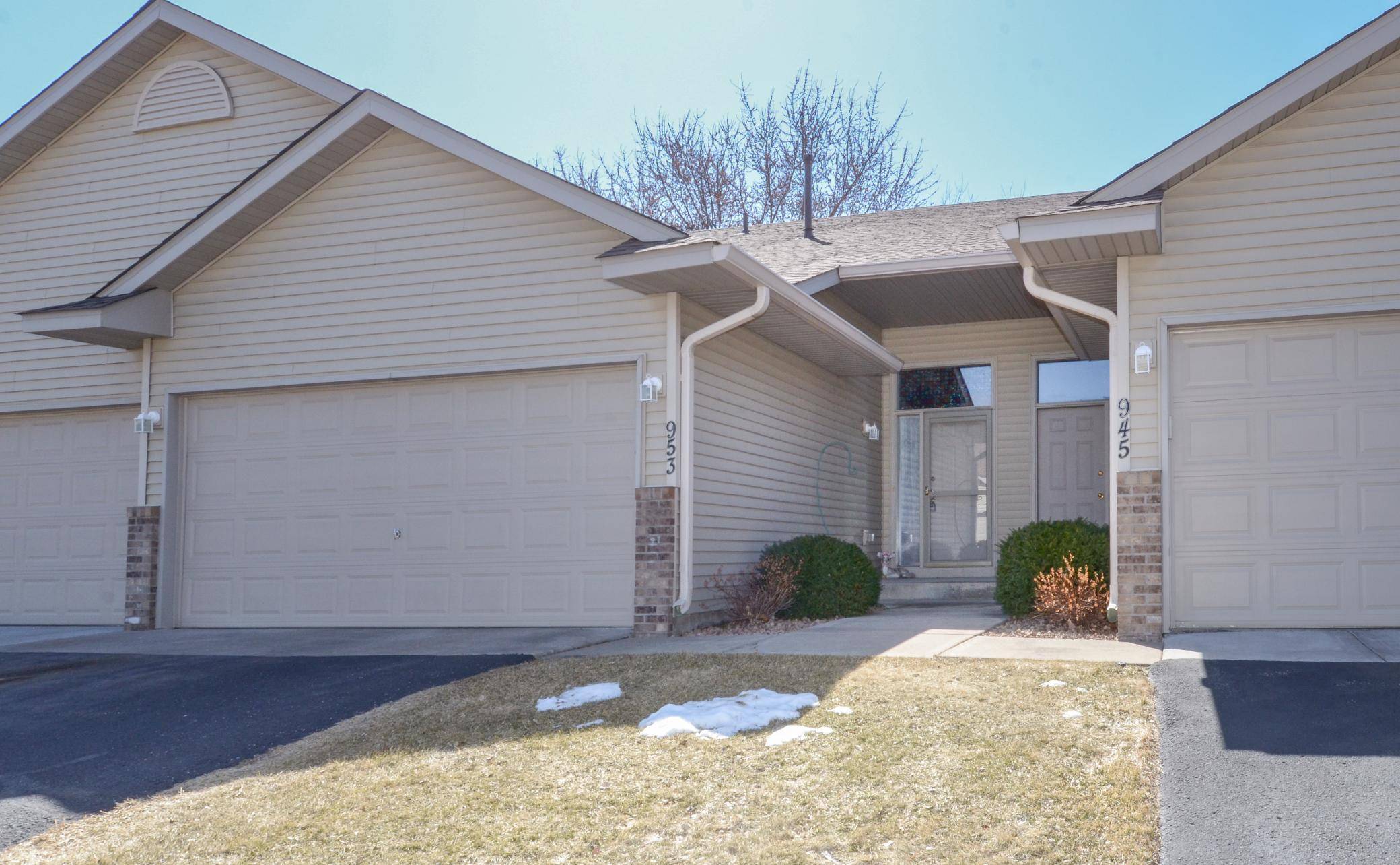 953 14th LN SE, Cambridge, MN 55008