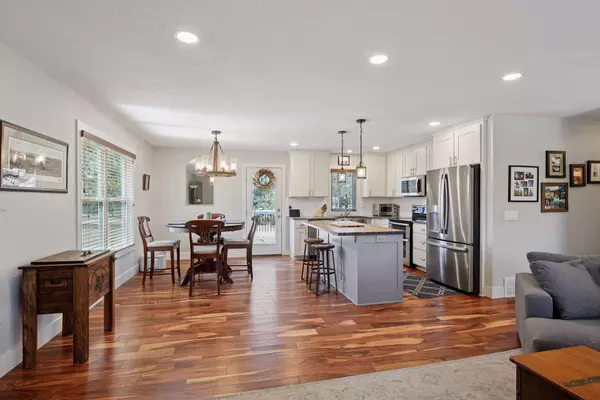 Shorewood, MN 55331,6080 Cathcart DR