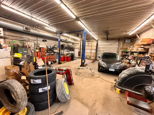 Deer River, MN 56636,202 1st ST NW