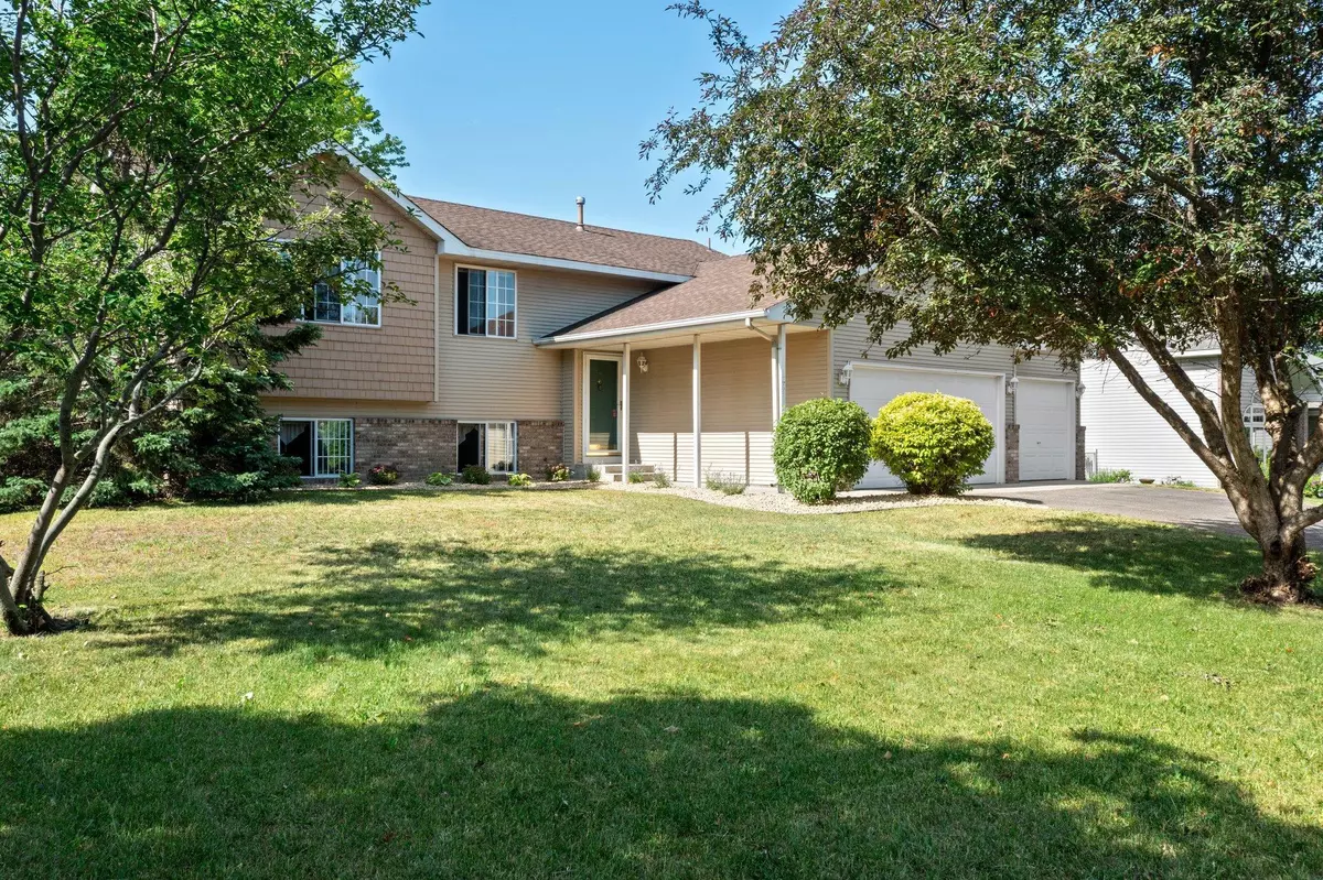 Saint Michael, MN 55376,417 Elder AVE NW