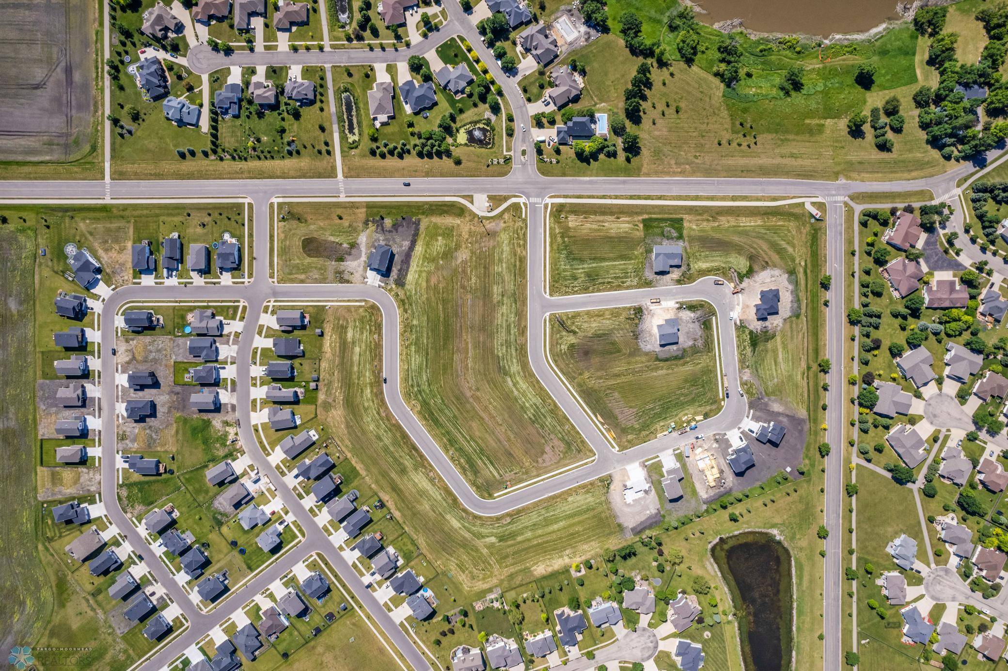 Moorhead, MN 56560,4724 Hampton LOOP S