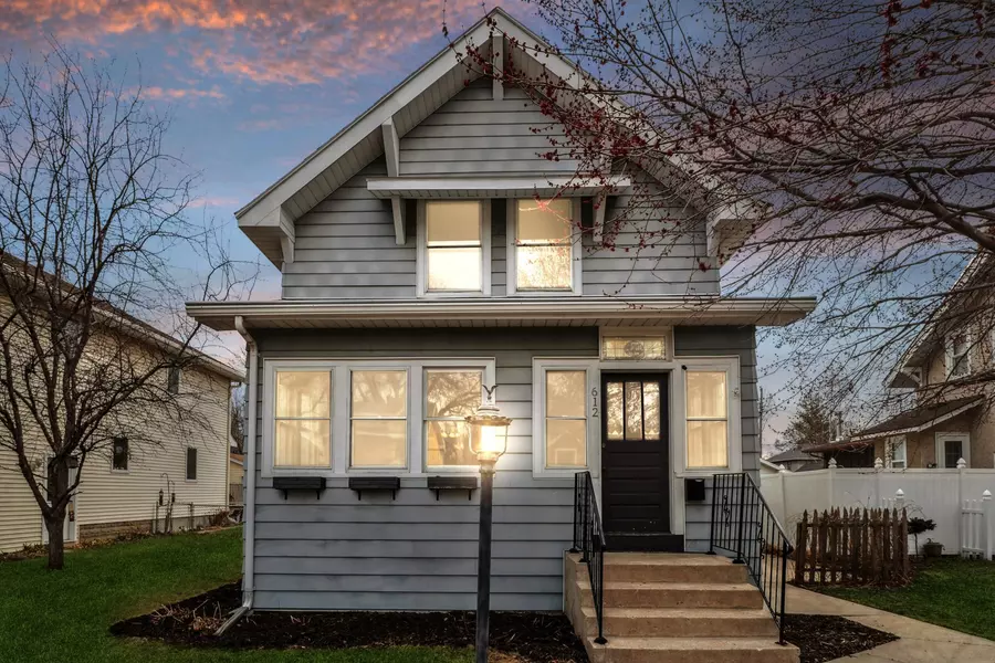 612 Range ST, North Mankato, MN 56003