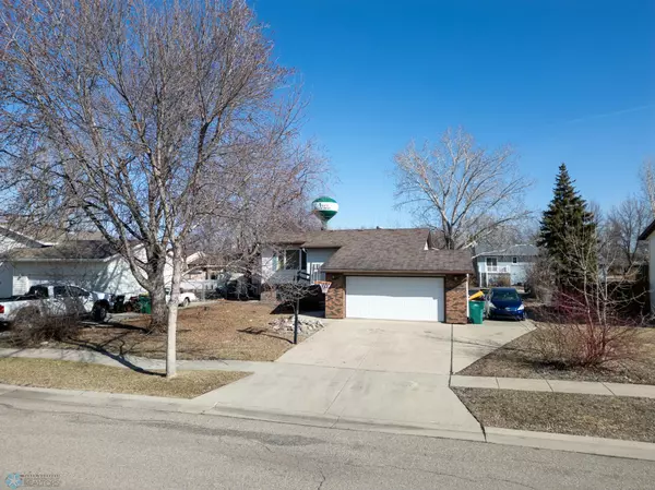 West Fargo, ND 58078,2024 4 AVE E