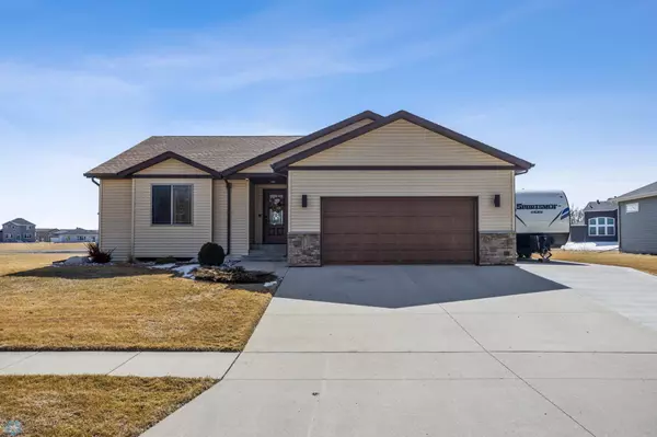 1309 Goldenwood DR,  West Fargo,  ND 58078