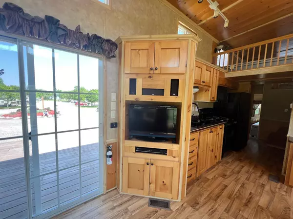 Glenwood Twp, MN 56334,20965 S Lakeshore DR #6