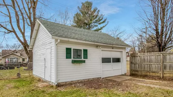 Menomonie, WI 54751,1515 8th ST E