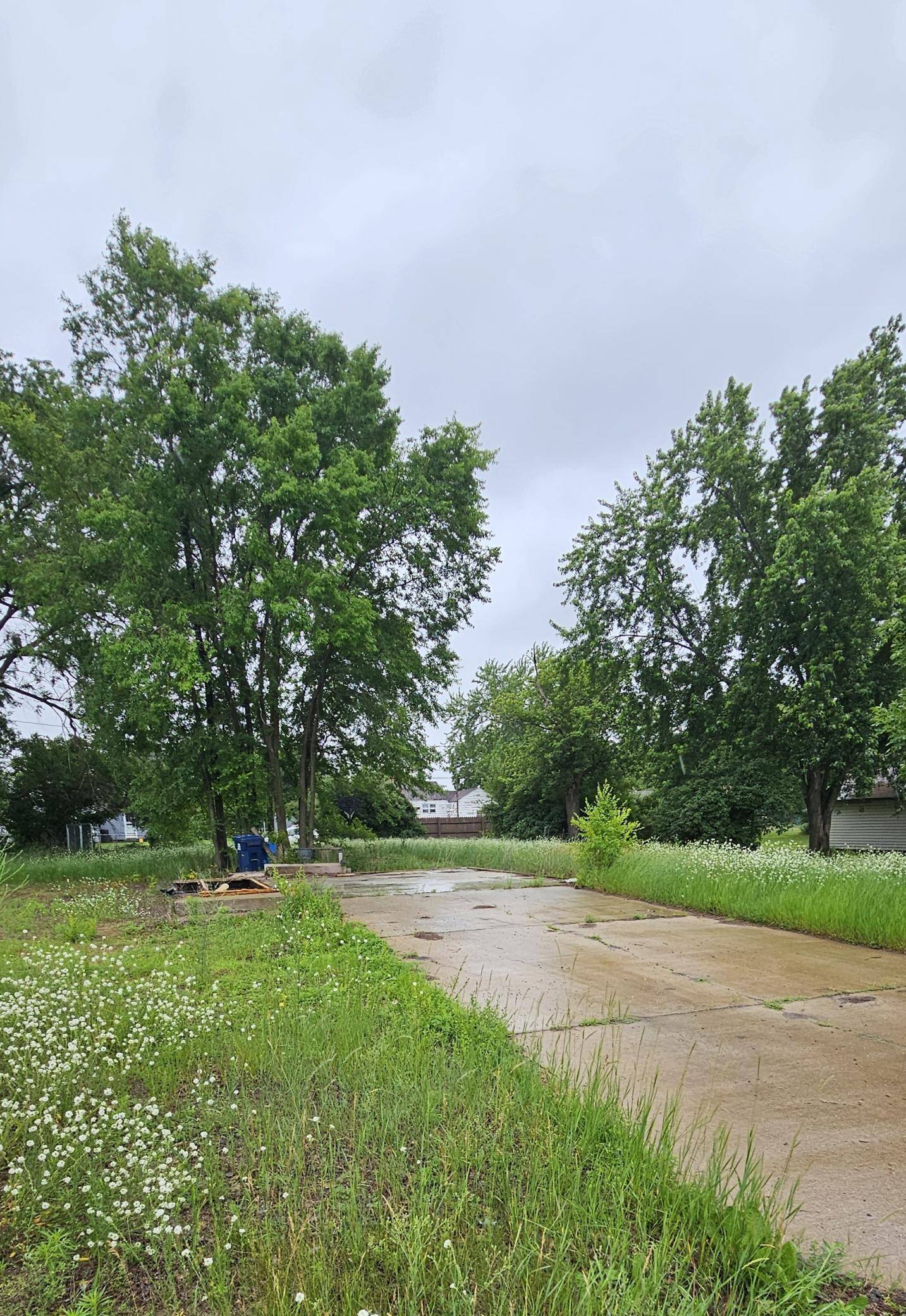 Staples, MN 56479,122 Wisconsin AVE SE