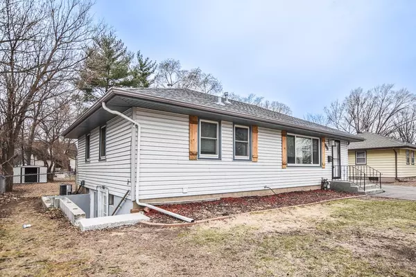 Brooklyn Center, MN 55430,5609 Bryant AVE N