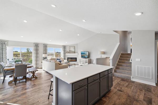 1650 Denali DR, Shakopee, MN 55379