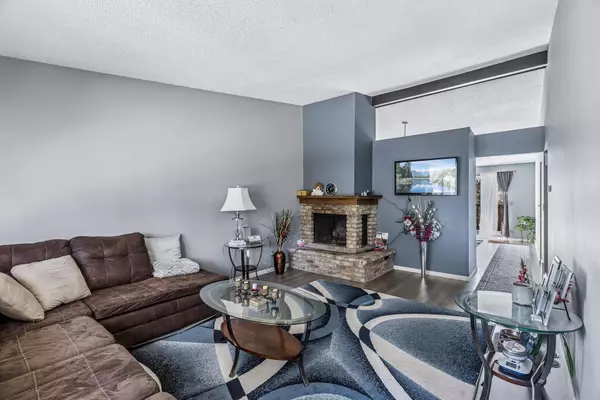 Burnsville, MN 55337,240 River Woods LN