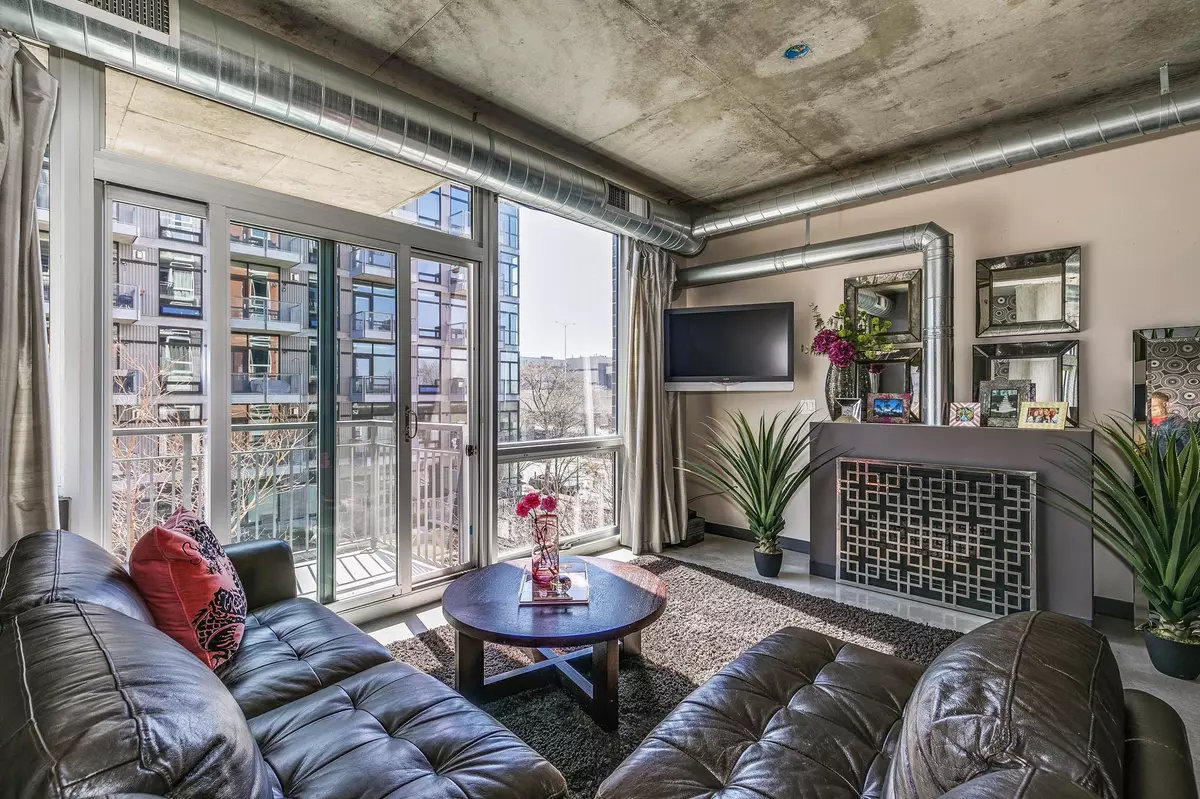 Minneapolis, MN 55401,730 N 4th ST #306