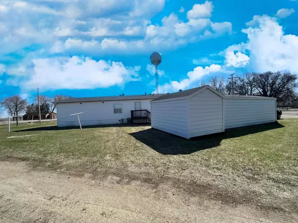 Sanborn, MN 56083,513 N Main ST