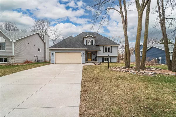 2184 German ST N, Maplewood, MN 55109