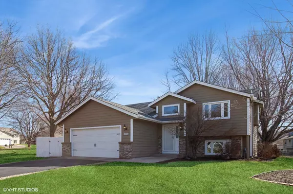 Farmington, MN 55024,19060 Embry LN